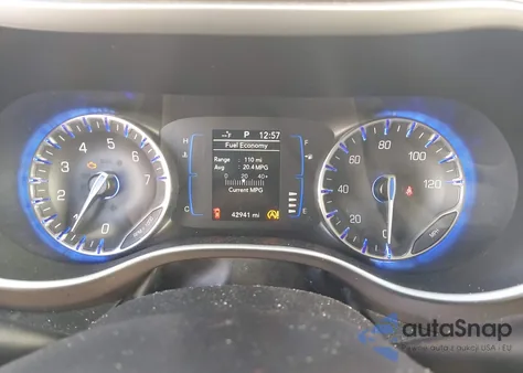 2019 Chrysler Pacifica Touring L z USA, uszkodzony, nr VIN 2C4RC1BG8KR550974